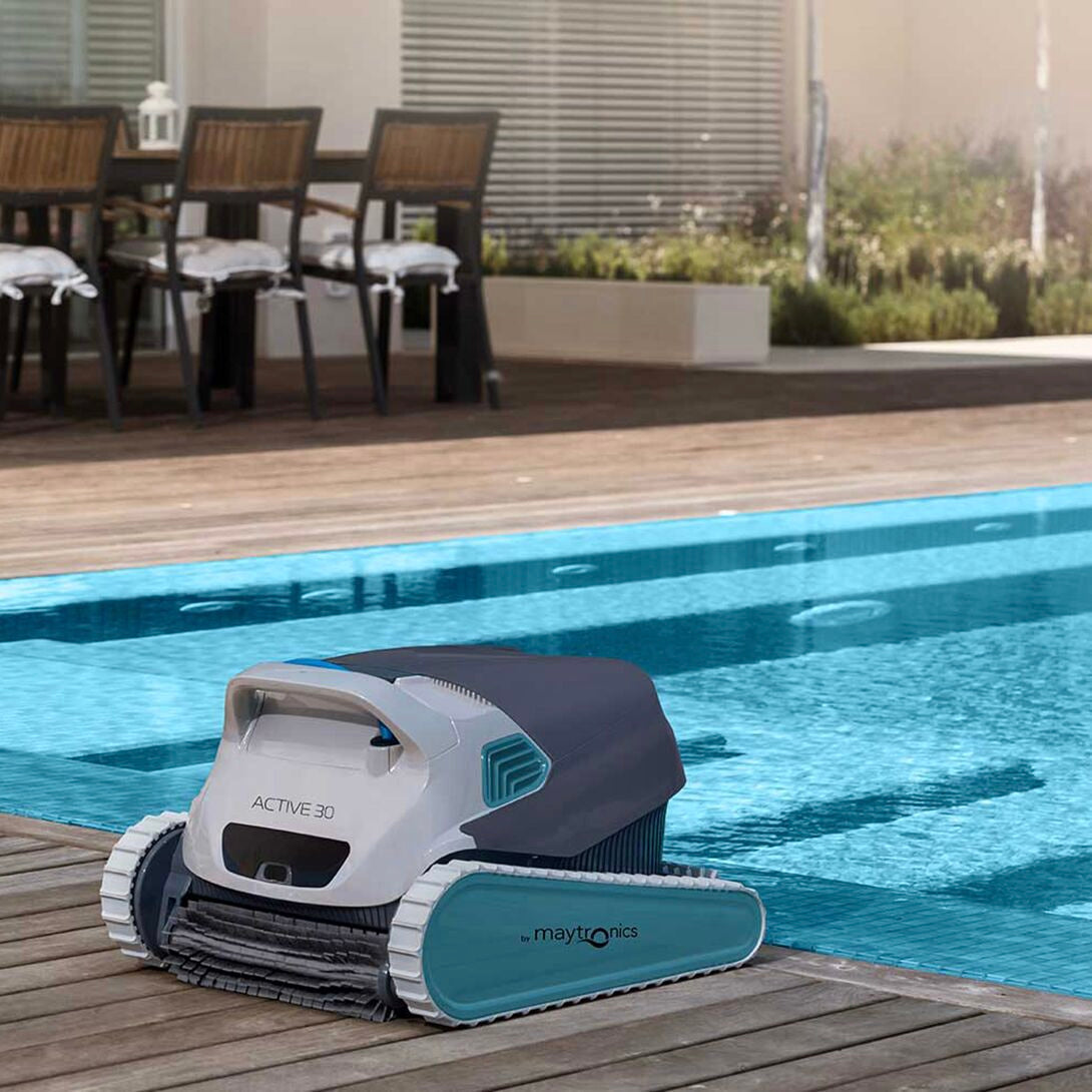 Dauphin Active 30 with Caddy for Inground Pool - Bluetooth